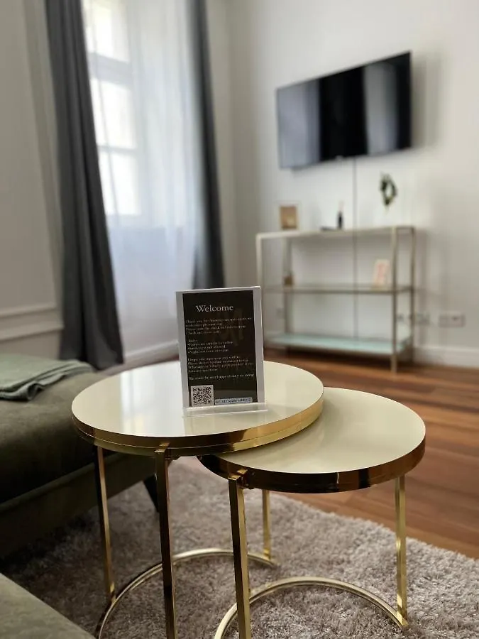 Mateo Design Apartment / Contactless Check-In Vienna